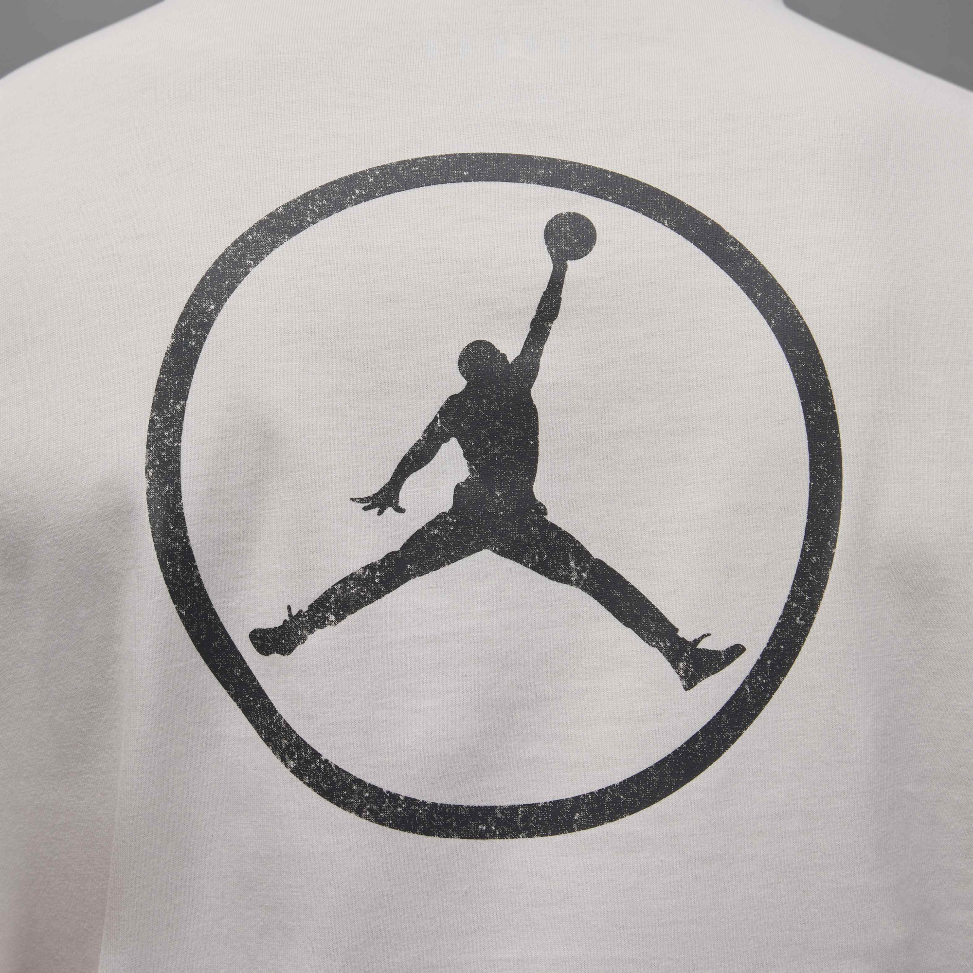 Футболка чоловіча Nike Brand Car Ss Crew White IB7351-133