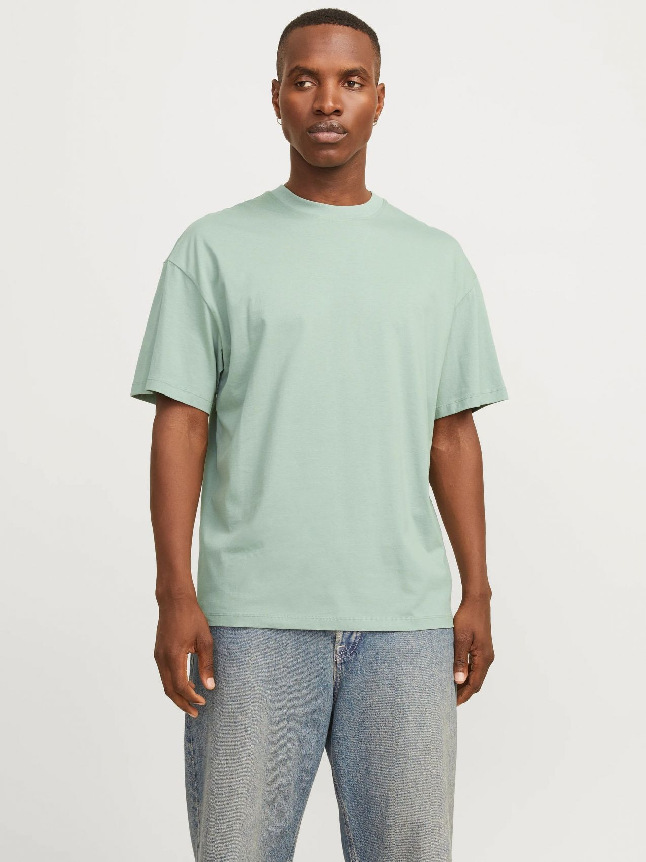 Футболка Jack & Jones JJEBRADLEY TEE SS O-NECK NOOS 12249319-Skylight