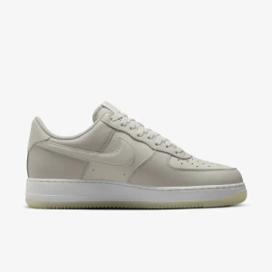 Кросівки Nike Air Force 1 & 07 Lv8 Grey FN5832-001