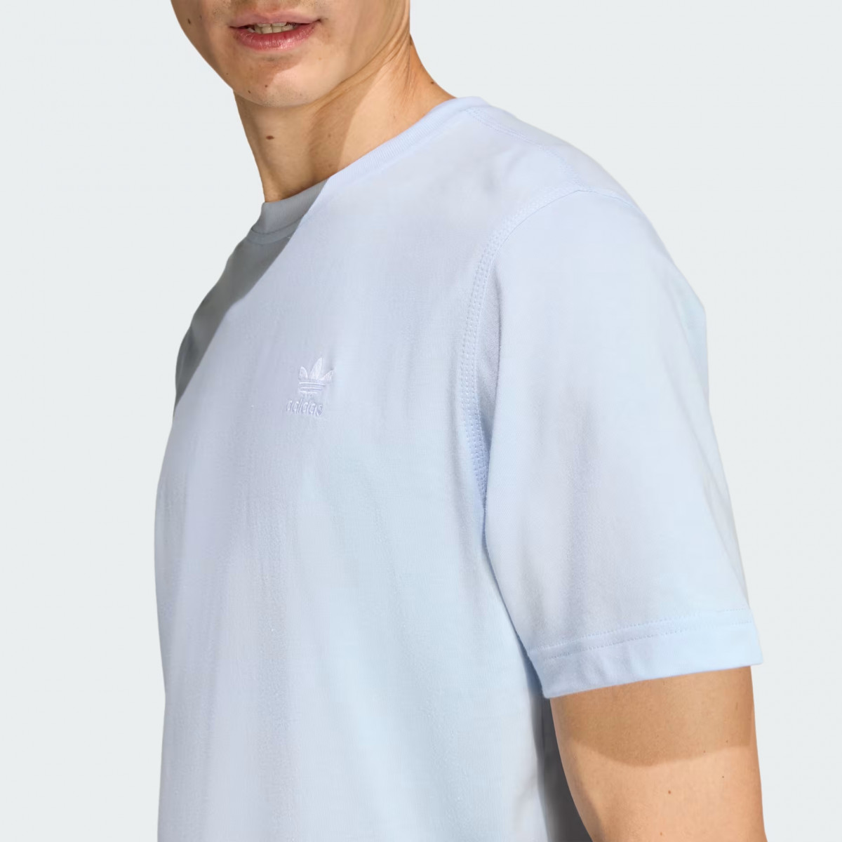 Футболка TREFOIL ESS TEE KE1195 Adidas L Блакитний KE1195