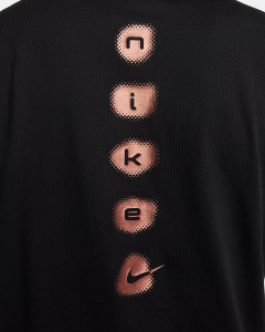 Футболка Nike U NSW TEE M90 OC AIRMAX DAY 2 HJ0599-010