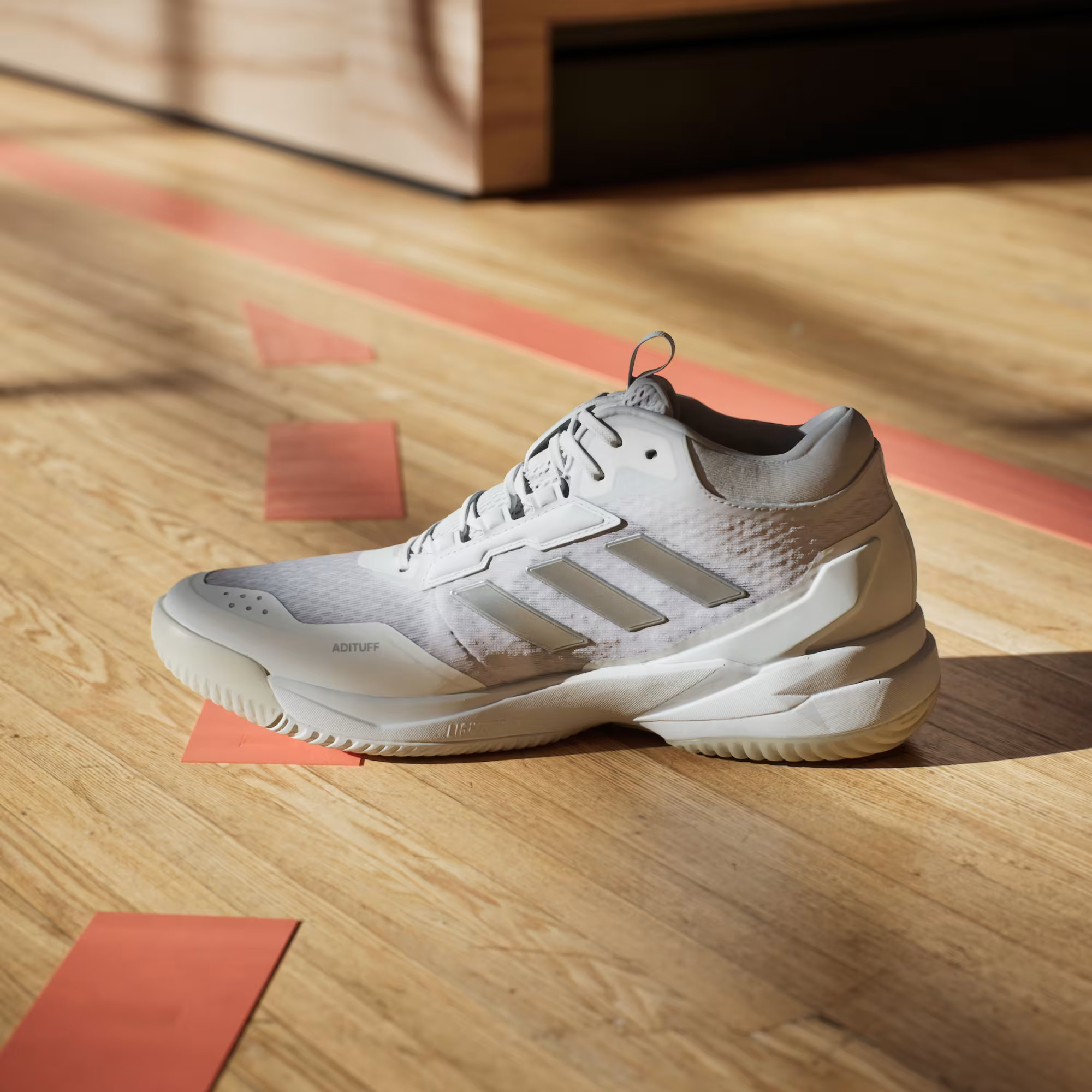 Кросівки Adidas Crazyflight Violet HP7030 41 HP7030