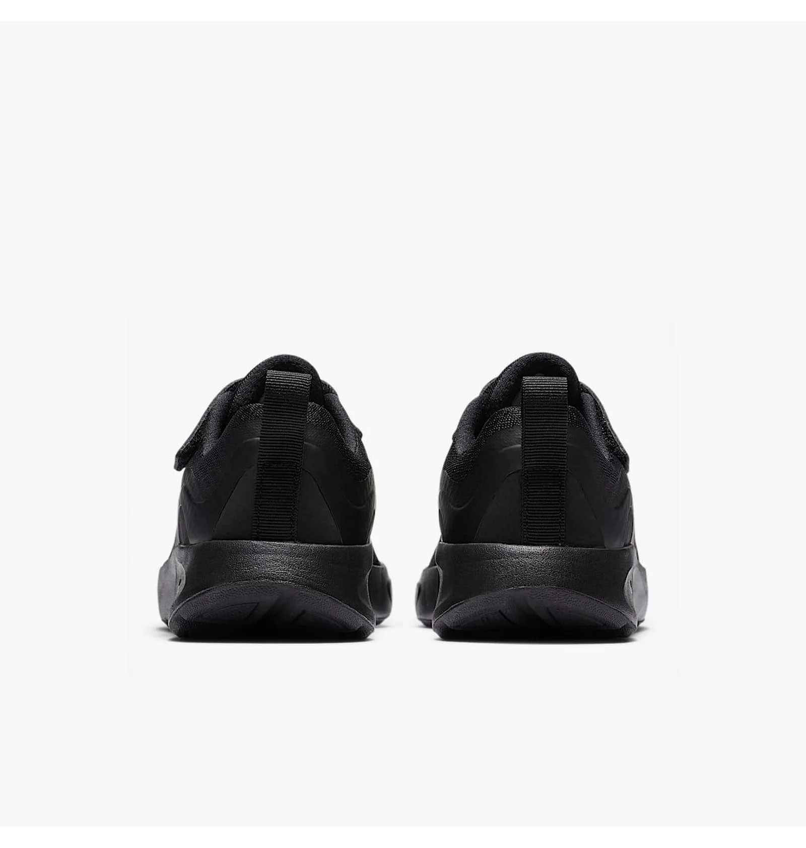 Кросівки Nike  WearAllDay CJ3817-001