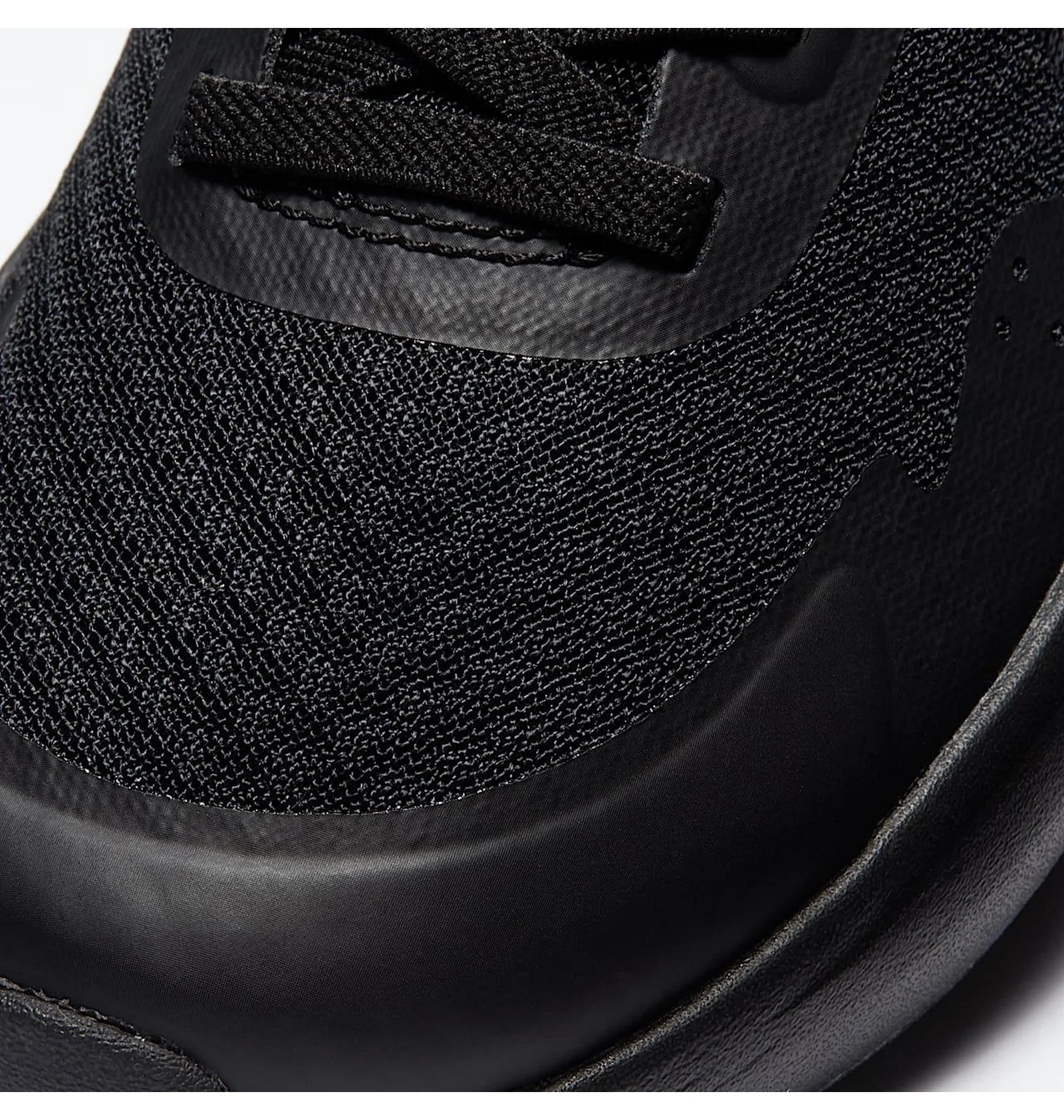 Кросівки Nike  WearAllDay CJ3817-001