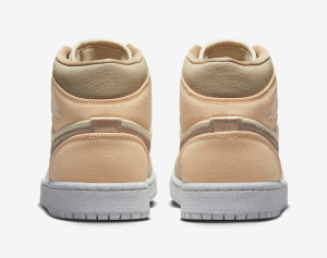 Кросівки W Nike Air Jordan 1 Mid SE DV0427-102