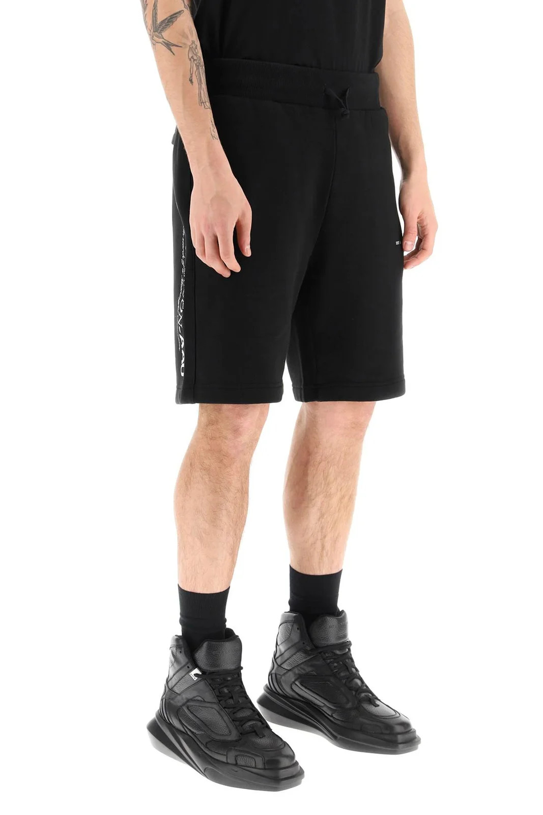 Шорти 1017 ALYX 9SM Logo Printed Elasticated Waistband Shorts AAUSO0065FA01