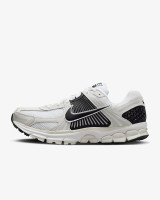 Кросівки Nike Zoom Vomero 5 FB9149-101