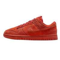 Кросівки жіночі Nike W Dunk Low Se Red HV5756-633