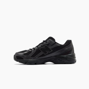 Кросівки унісекс New Balance 740 Black U740BO2 40.5 U740BO2