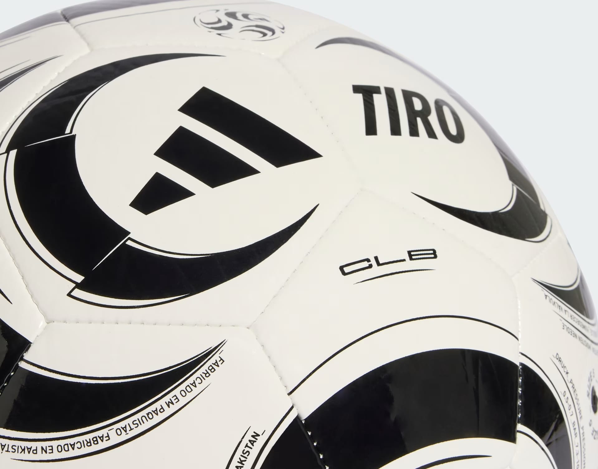 М'яч футбольний Adidas TIRO CLUB JW1530 , Цвет Чёрный, Размер (Европа) - 5 JW1530