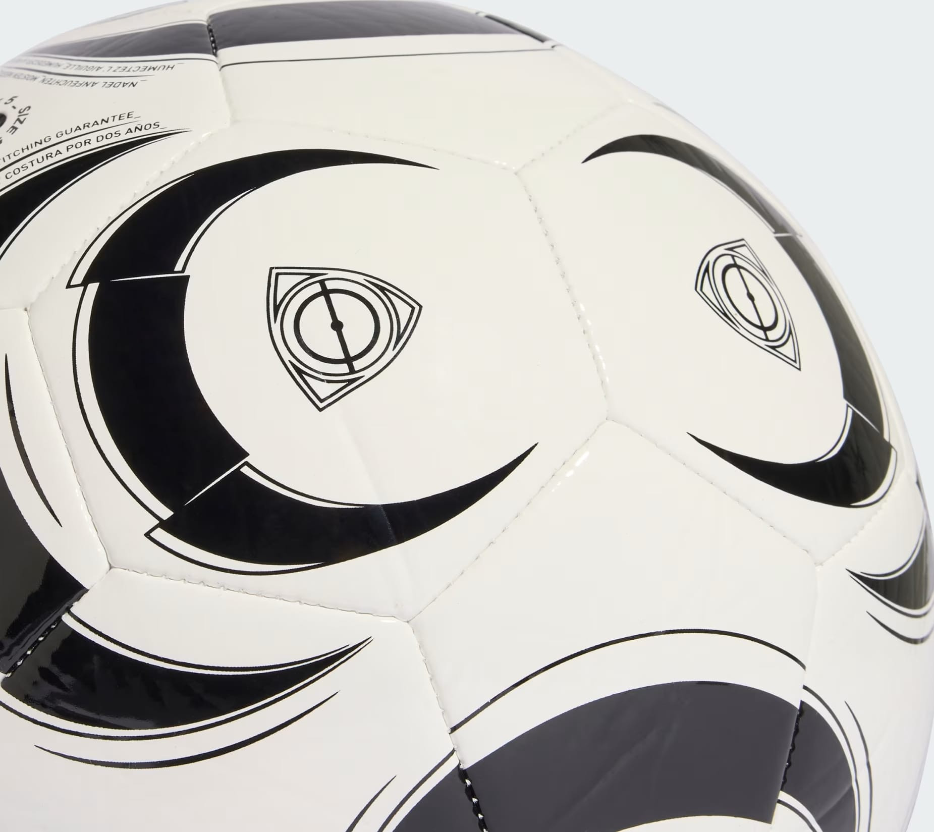 М'яч футбольний Adidas TIRO CLUB JW1530 , Цвет Чёрный, Размер (Европа) - 5 JW1530