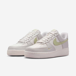 Кросівки Nike W AIR FORCE 1 07 IB3881-001