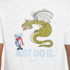 Футболка FN9616-100 Nike FN9616-100