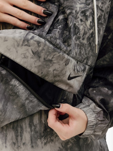 Вітровка Nike W NSW WAVE DYE WVN PO JKT A3 DV7936-010