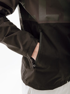 Вітровка HELLY HANSEN AMAZE JACKET 64057-990