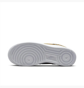 Кросівки Nike WMNS AIR FORCE 1 07 DD8959-108