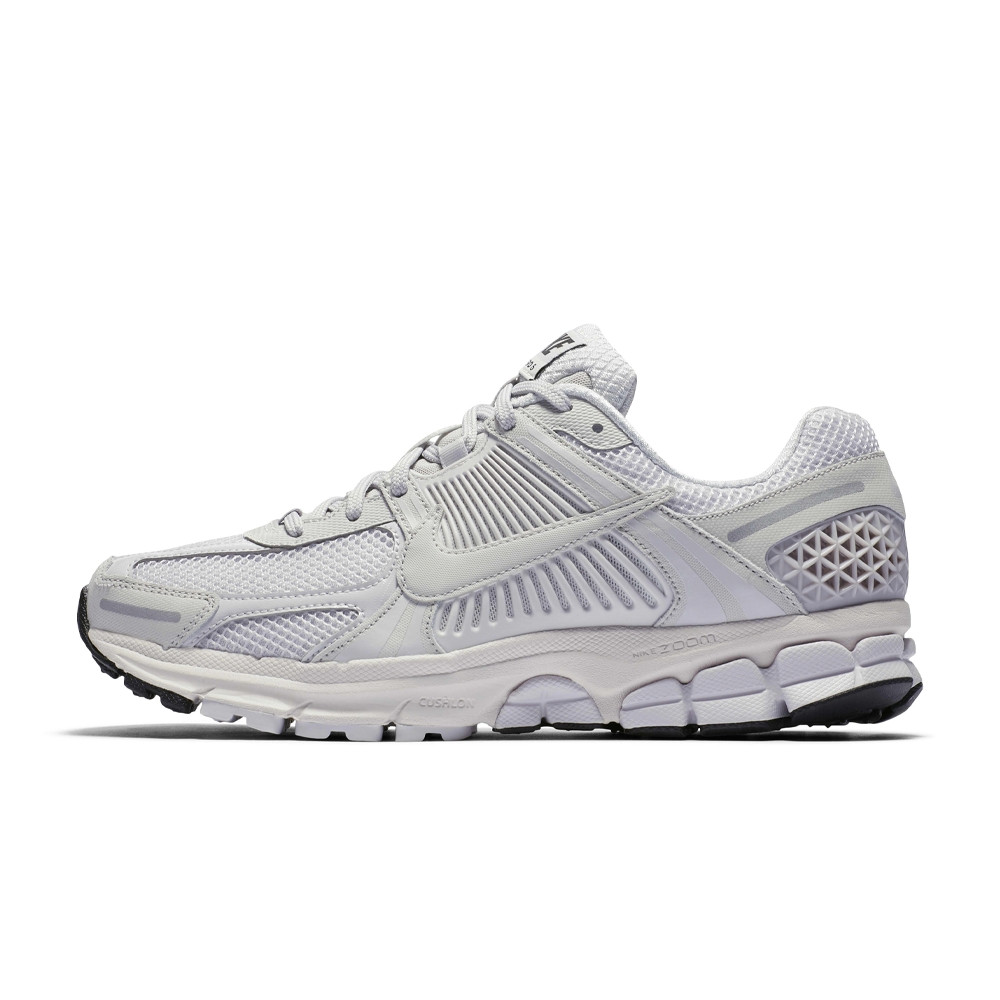 Кросівки Nike ZOOM VOMERO 5 BV1358-001