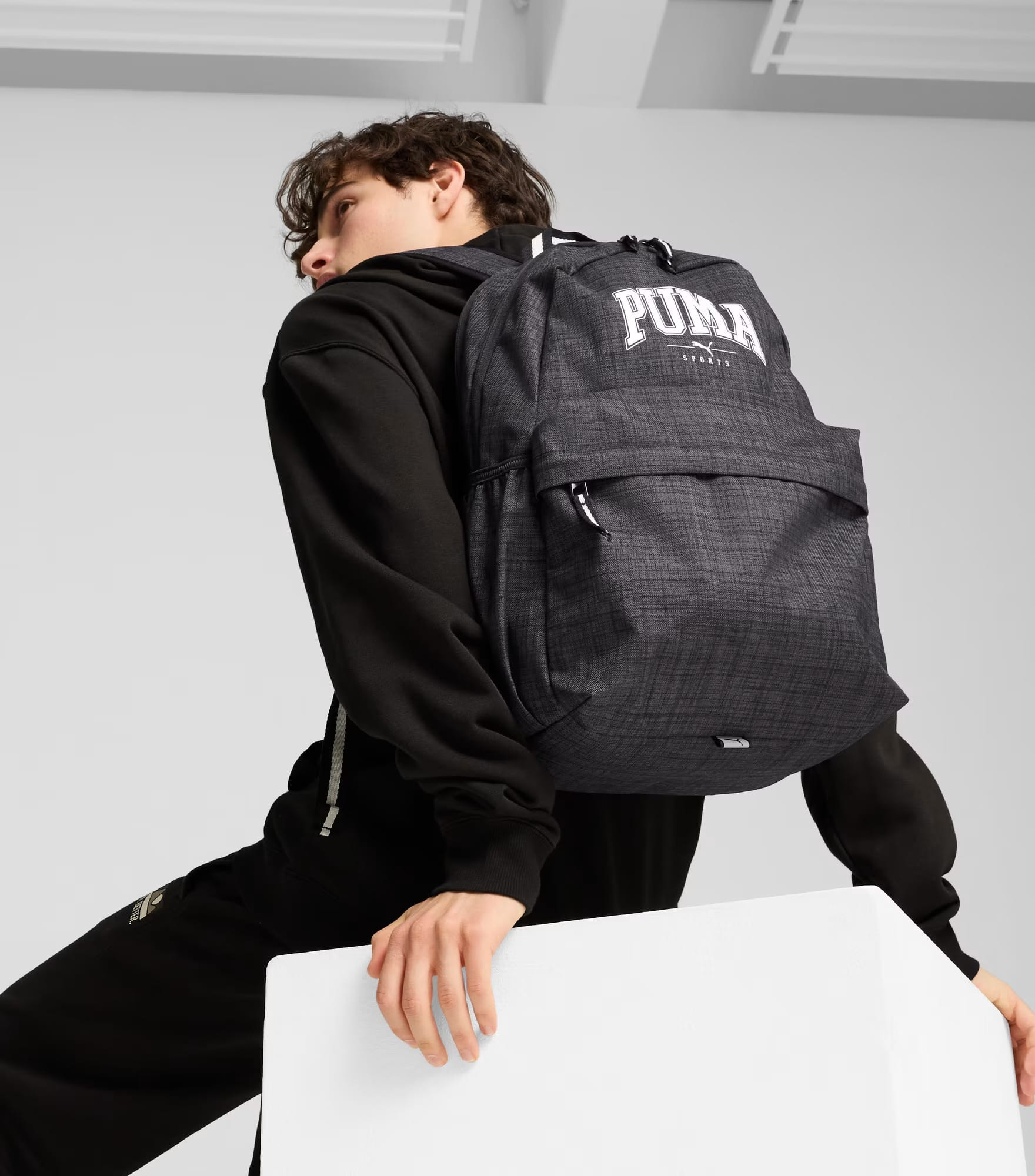 Рюкзак Puma Squad Backpack 20L сірий Уні 44 х 30 х 17,5 см 090716-01