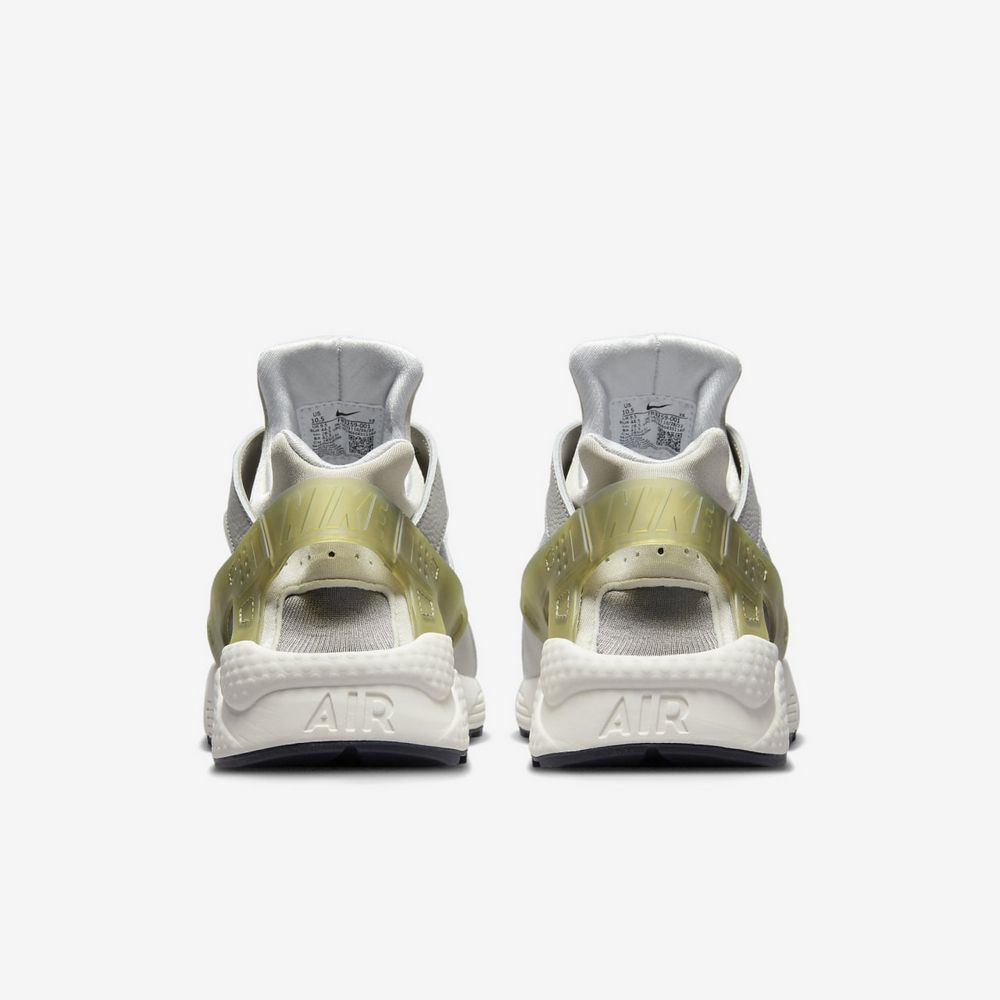 Кросівки Nike Air Huarache FB3259-001