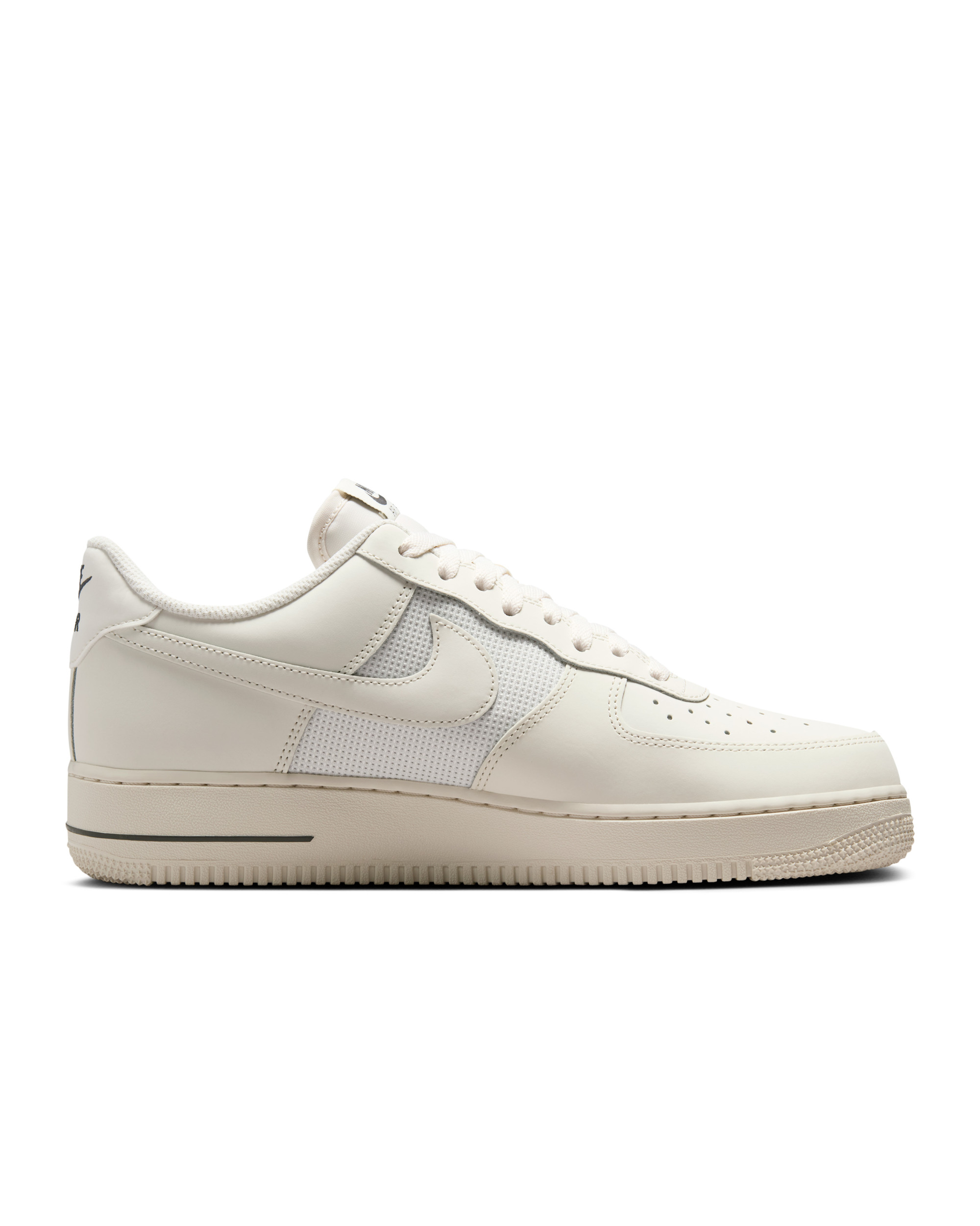 Кросівки Nike AIR FORCE 1 07 LV8 IM6002-030