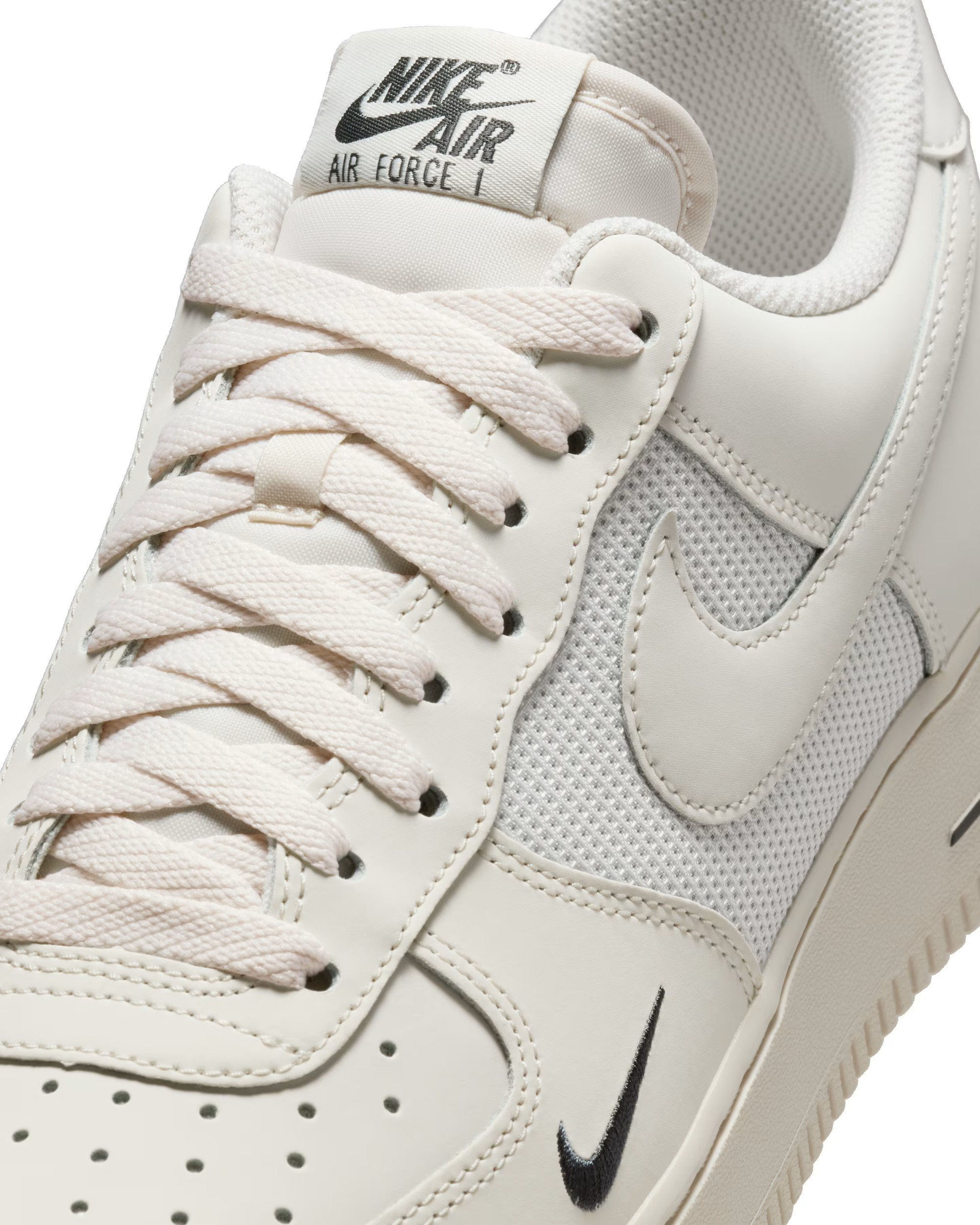 Кросівки Nike AIR FORCE 1 07 LV8 IM6002-030