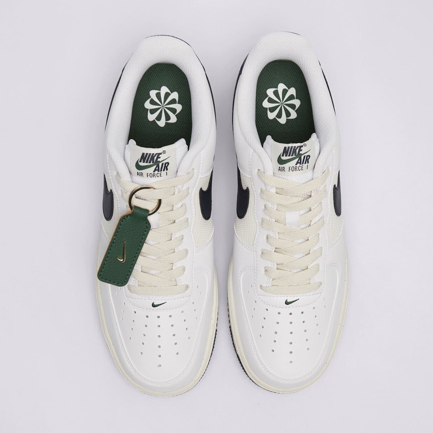 Кросівки Nike Air Force 1 07 HF4298-100