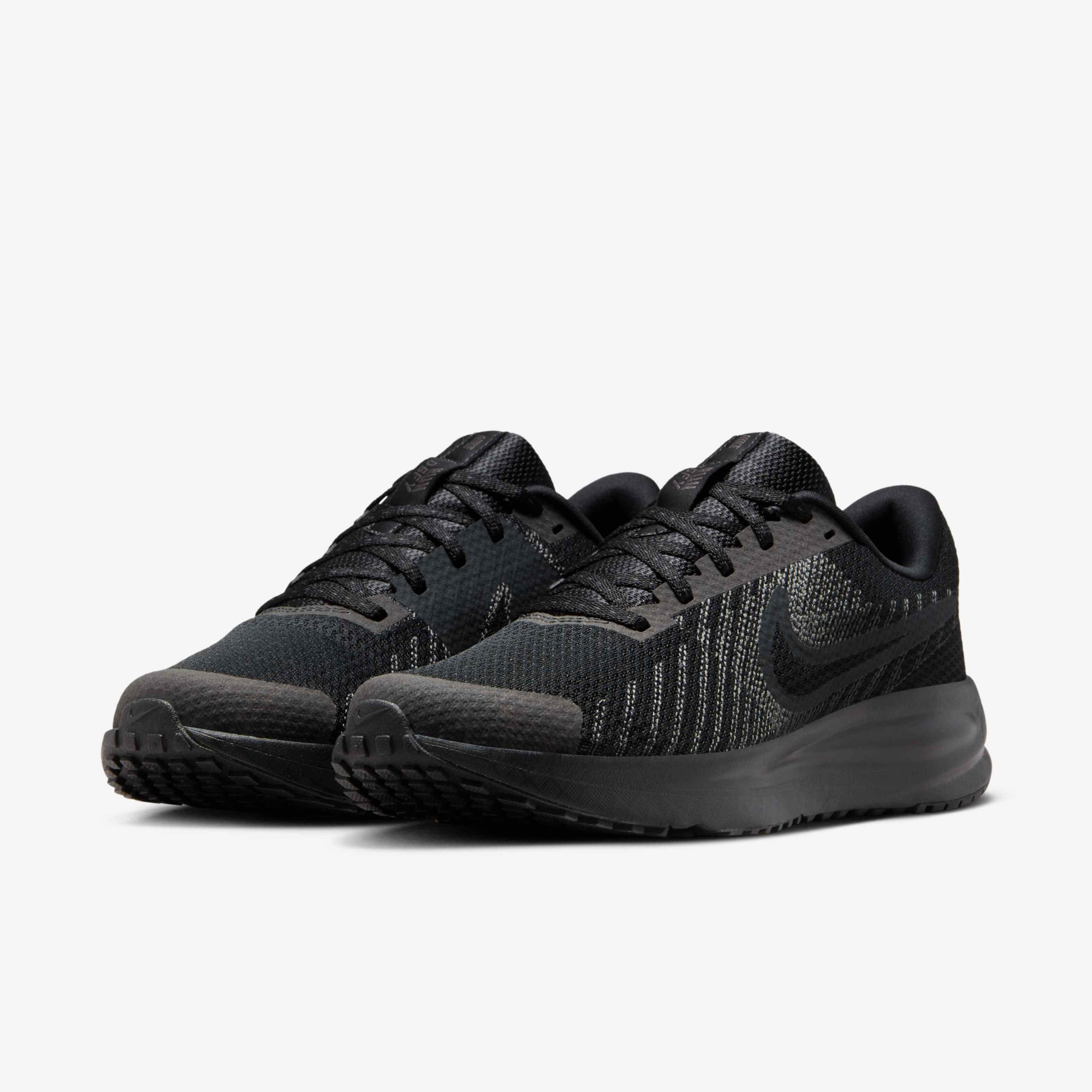 Кросівки Nike W RUN DEFY HM9593-003