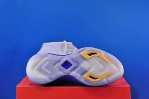 Кросівки adidas AE 1 IE7828