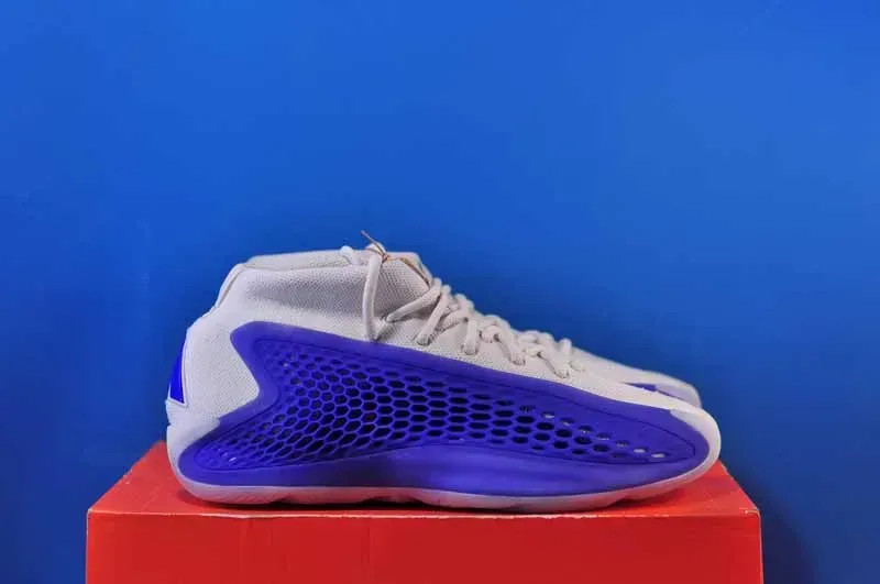 Кросівки adidas AE 1 IE7828