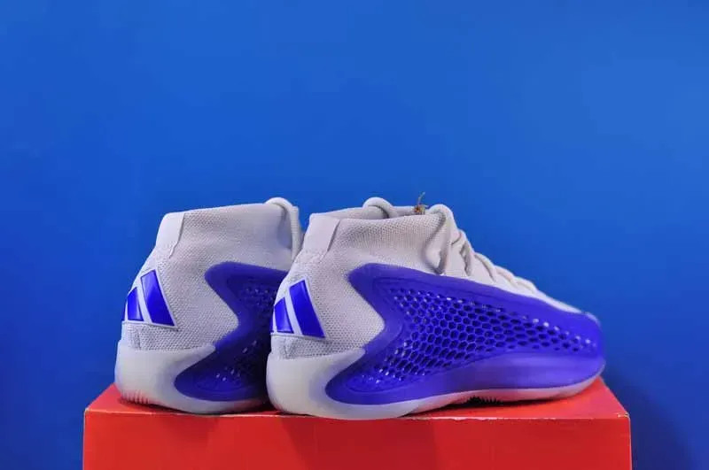 Кросівки adidas AE 1 IE7828