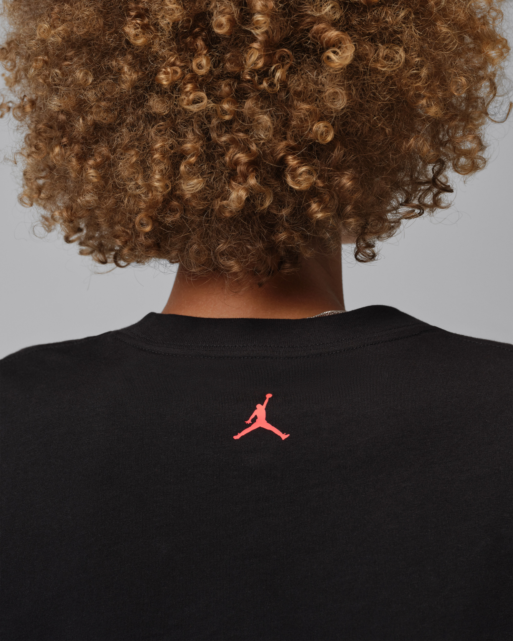 Футболка Jordan W SPT DF SS GFX TEE HTG IO8722-010