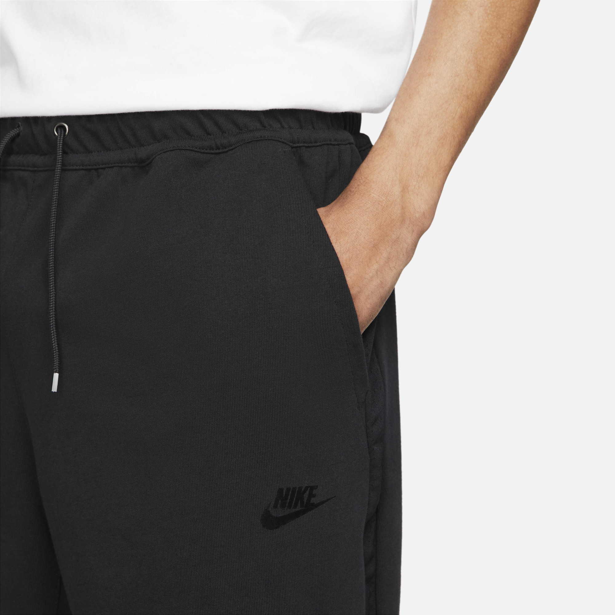 Шорти Nike M NSW KNIT LTWT SHORT DM6589-010