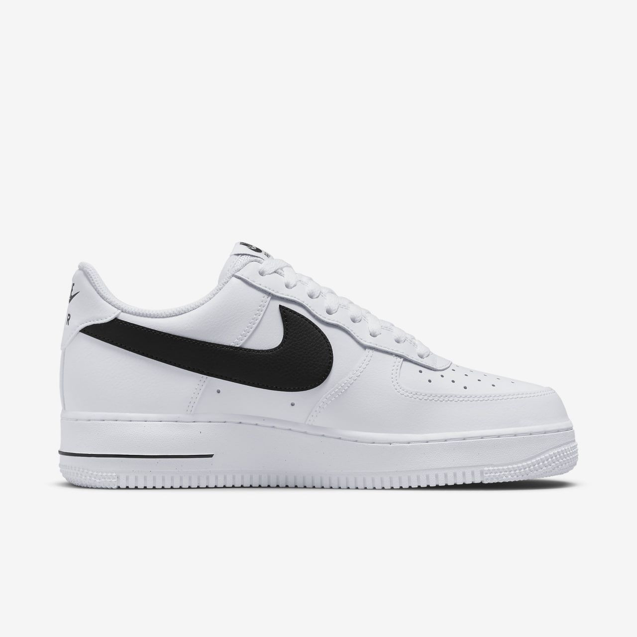 Кросівки Nike Air Force 1 Low Lv8 DJ5180-100