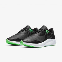 Кросівки NIKE QUEST 3 SHIELD CQ8894-010