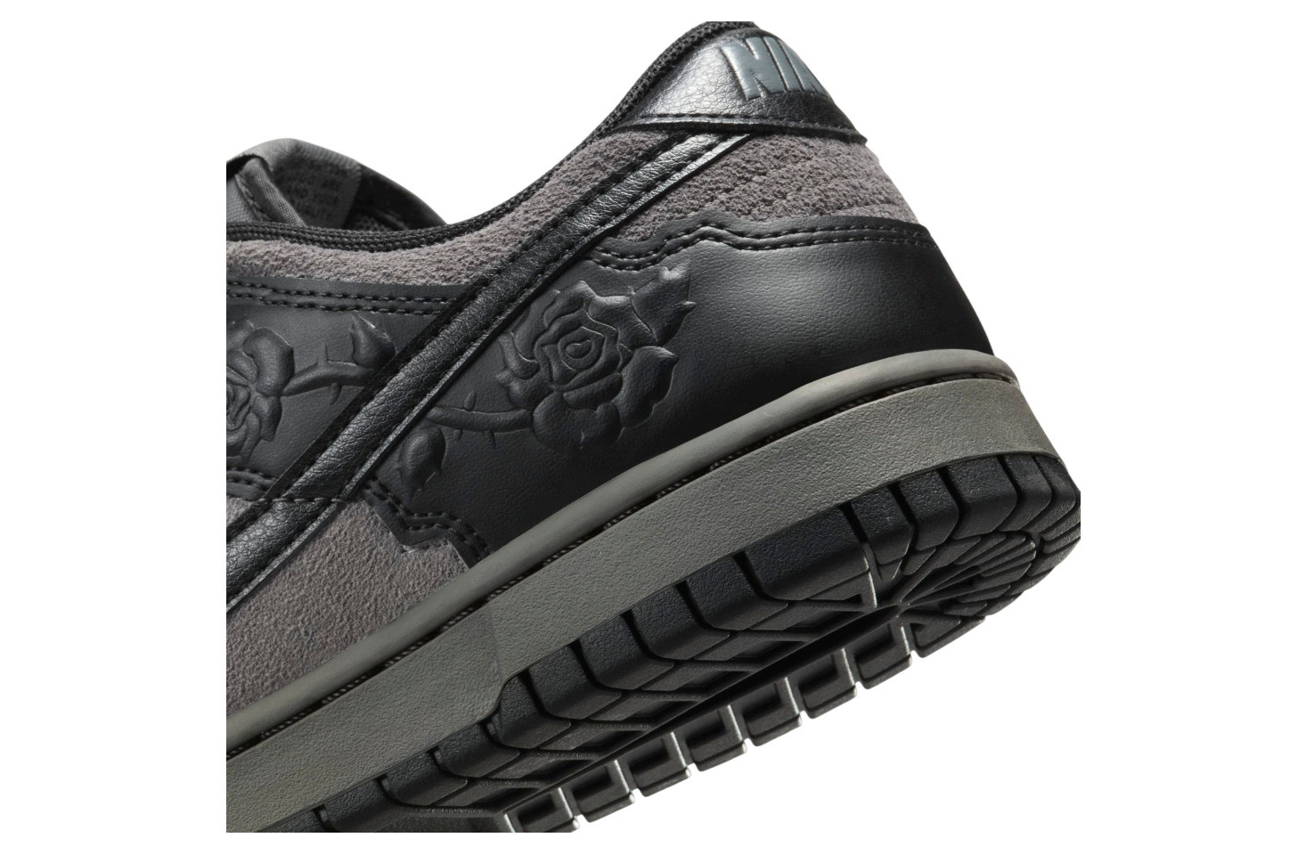 Кросівки чоловічі Nike Dunk Low Black/Grey HF1986-001 38.5 HF1986-001