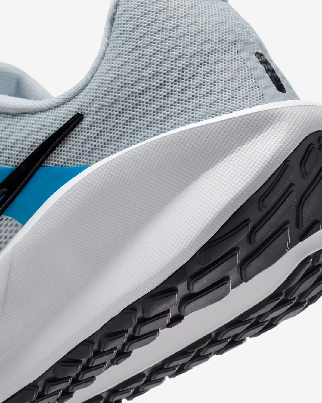 Кросівки Nike DOWNSHIFTER 13 FD6454-015