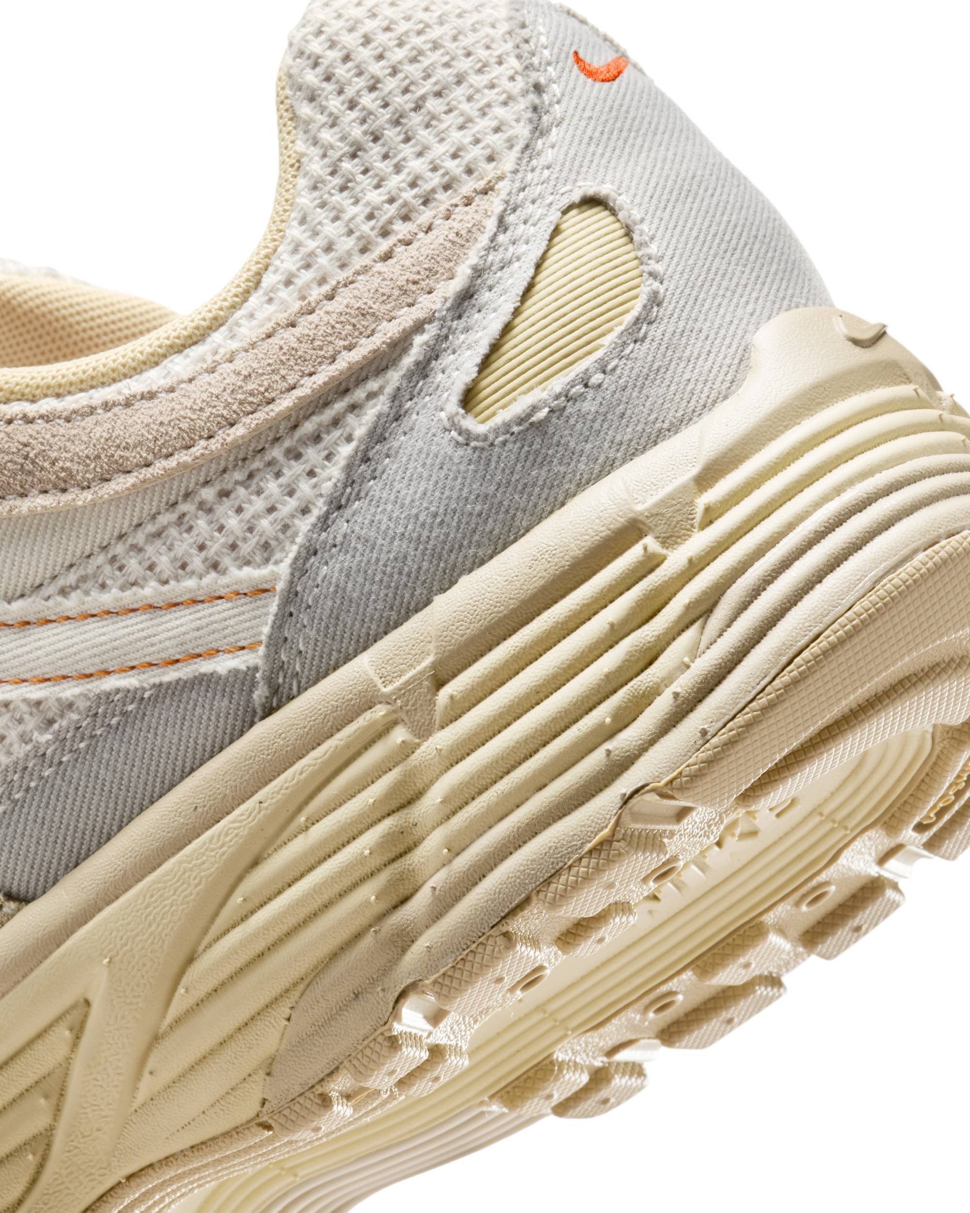 Кросівки Nike P-6000 IM6648-009