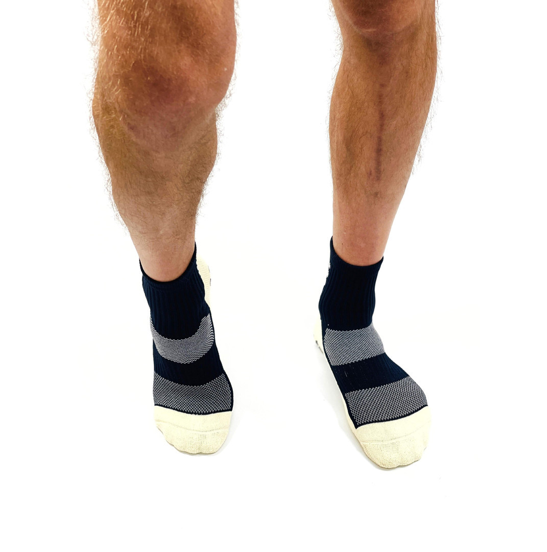 Шкарпетки тренувальні Europaw середні темносині 02846 02846