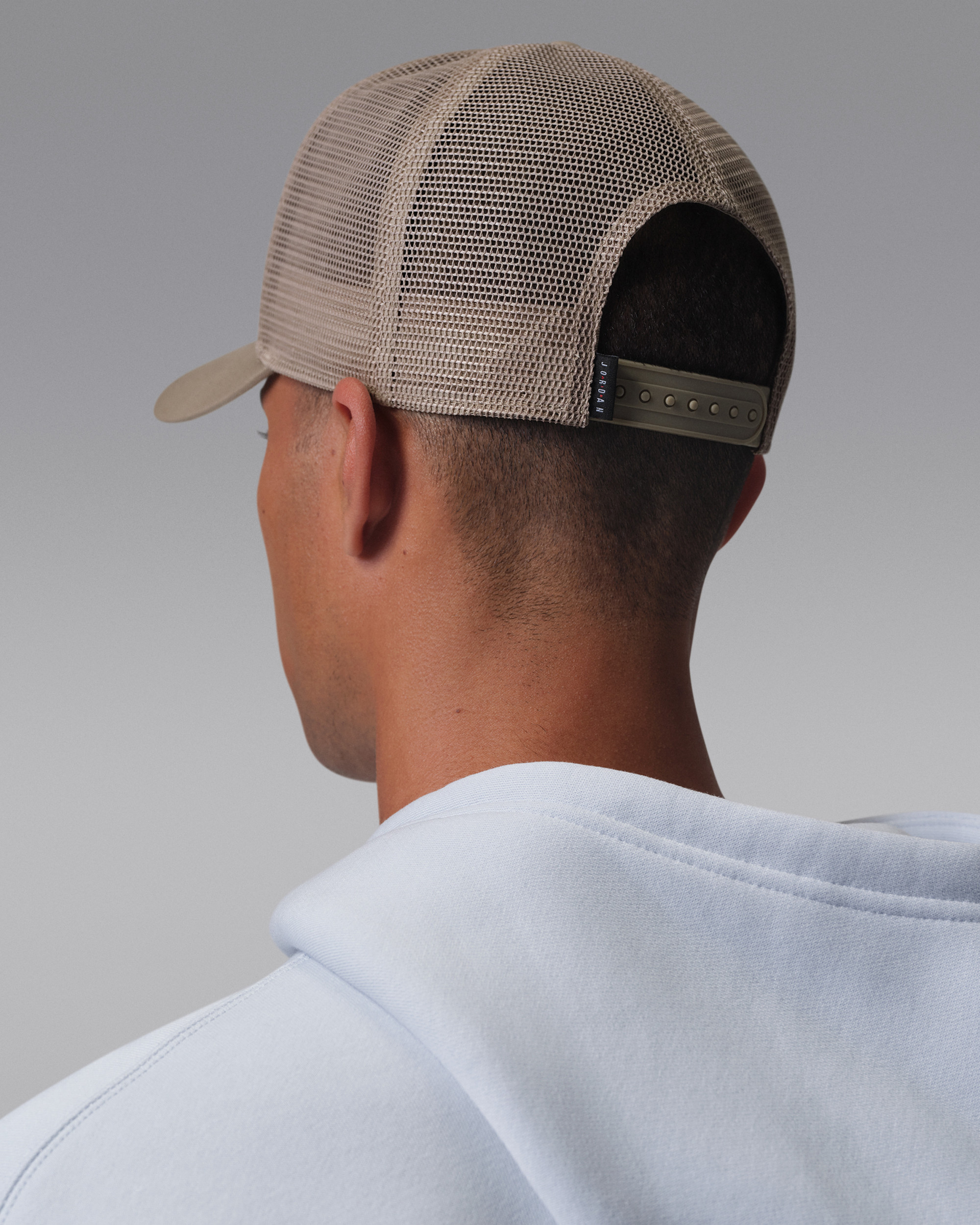 Бейсболка Jordan U RISE CAP S CB TRKR JM PTCH FZ0774-247