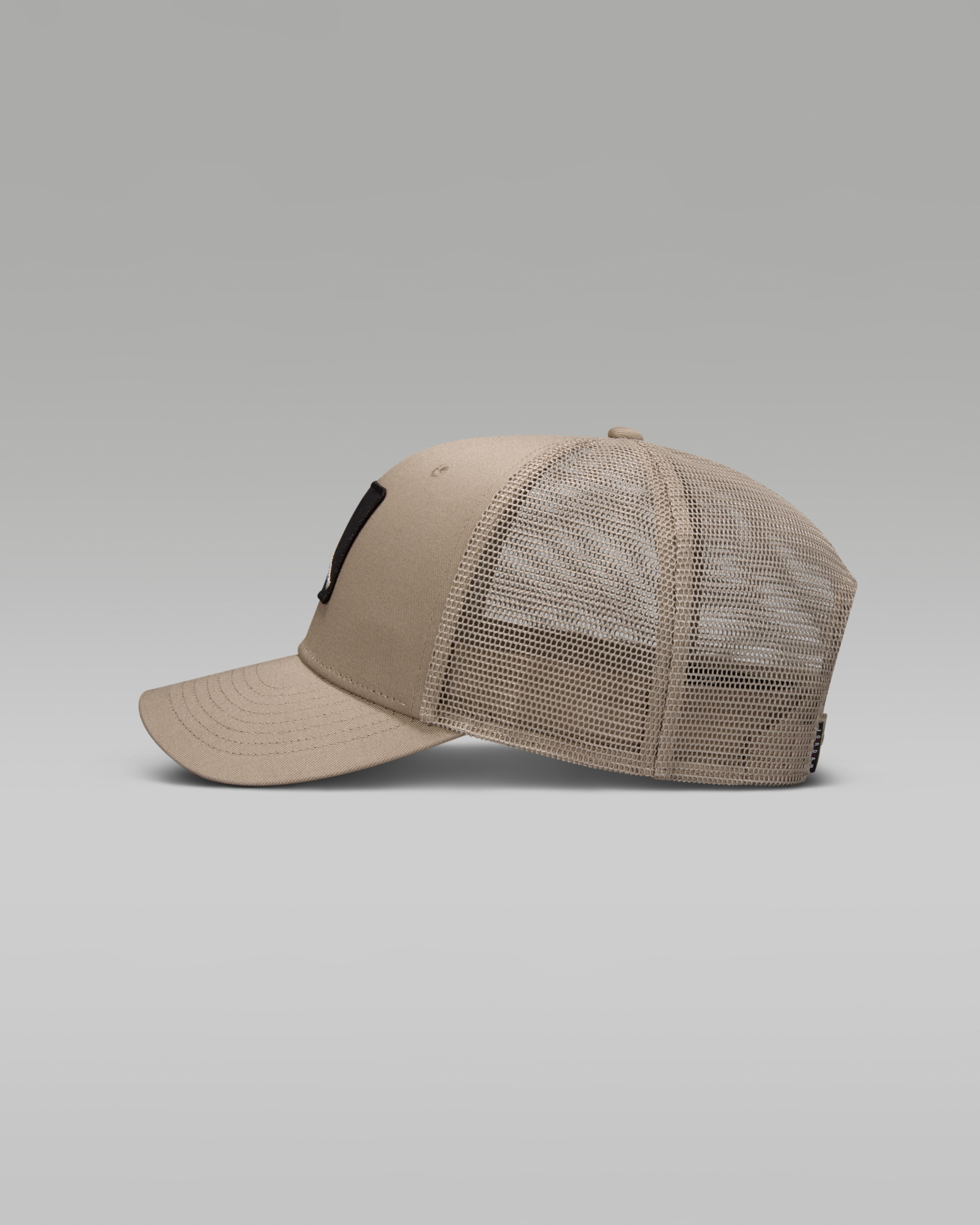 Бейсболка Jordan U RISE CAP S CB TRKR JM PTCH FZ0774-247