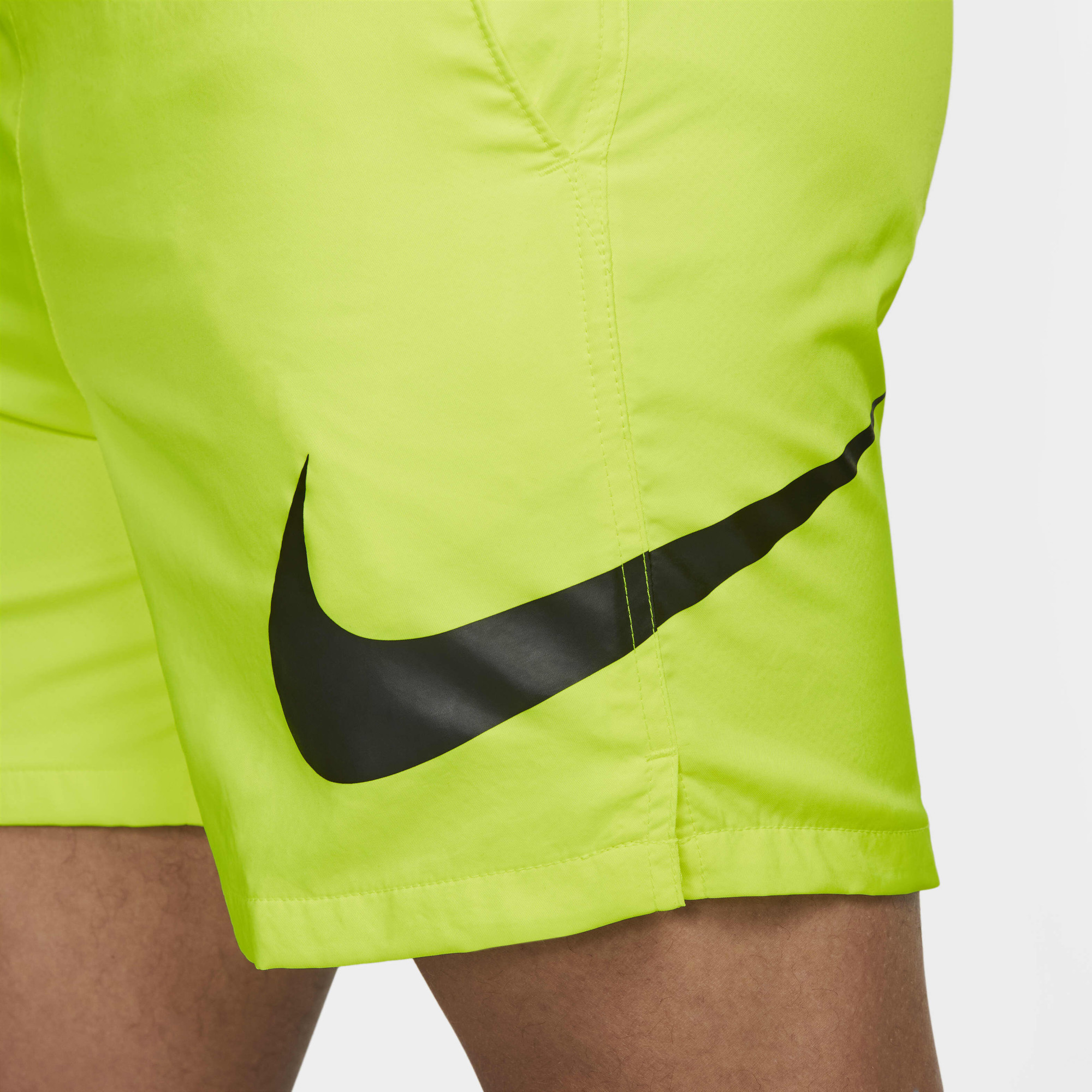 Шорти чоловічі Nike Sportswear Repeat Soven Shorts Green FJ5319-702