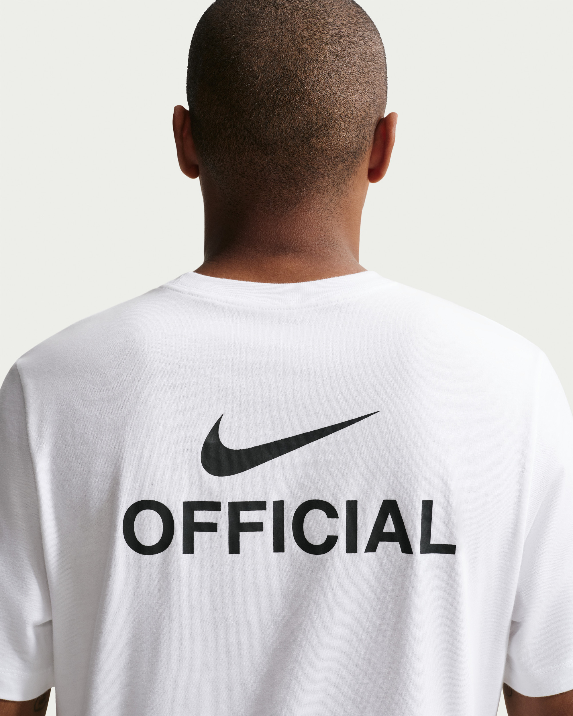 Футболка Nike U NSW TEE STD NIKE OFFICIAL IH1143-100