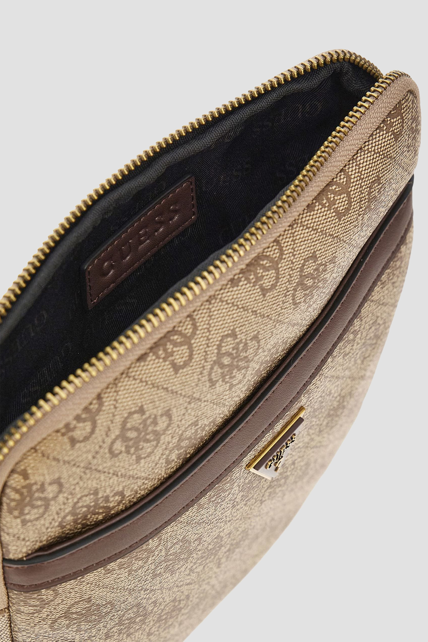 Сумка Guess Vezzola Smart HMEVZL P2223-BBO
