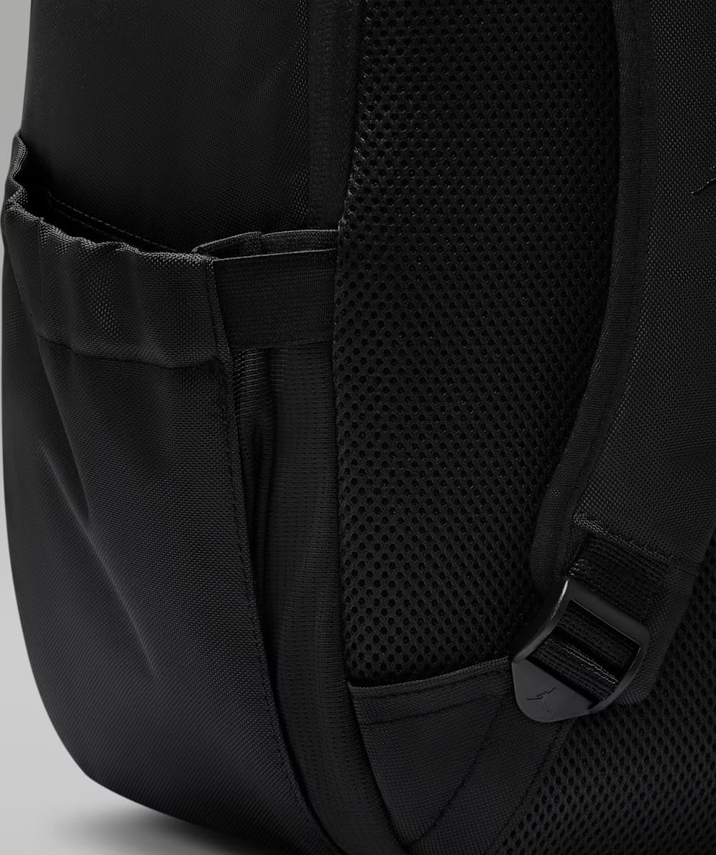 Рюкзак Nike Jam Element Backpack 25L чорний Чол 45 x 29 x 18 см MA9194-023