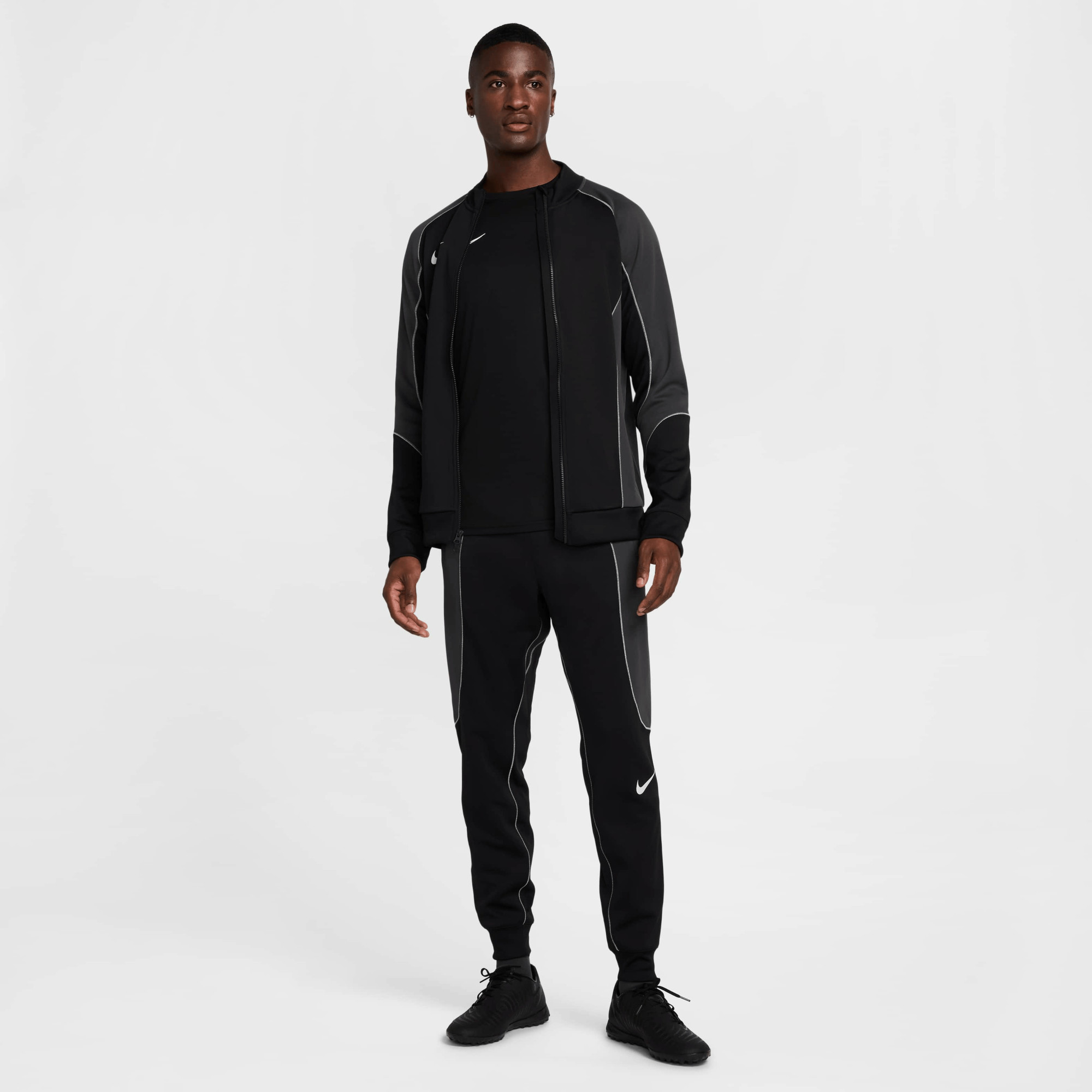 Костюм спортивний Nike M STRK+ TRK SUIT K HJ3811-010