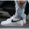 Кросівки Nike Air Force 1 07 Lv8 DQ7658-100