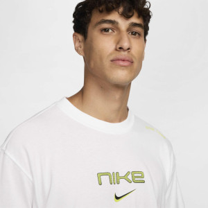 Футболка Nike Max90 (біла) FZ5415-100