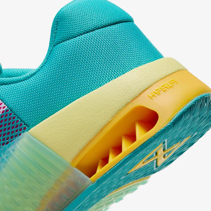 Кросівки Nike Metcon 9 AMP DZ2616-300