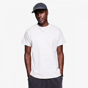 Футболка чоловіча Nike T-Shirt Sportswear Beige FJ0560-104