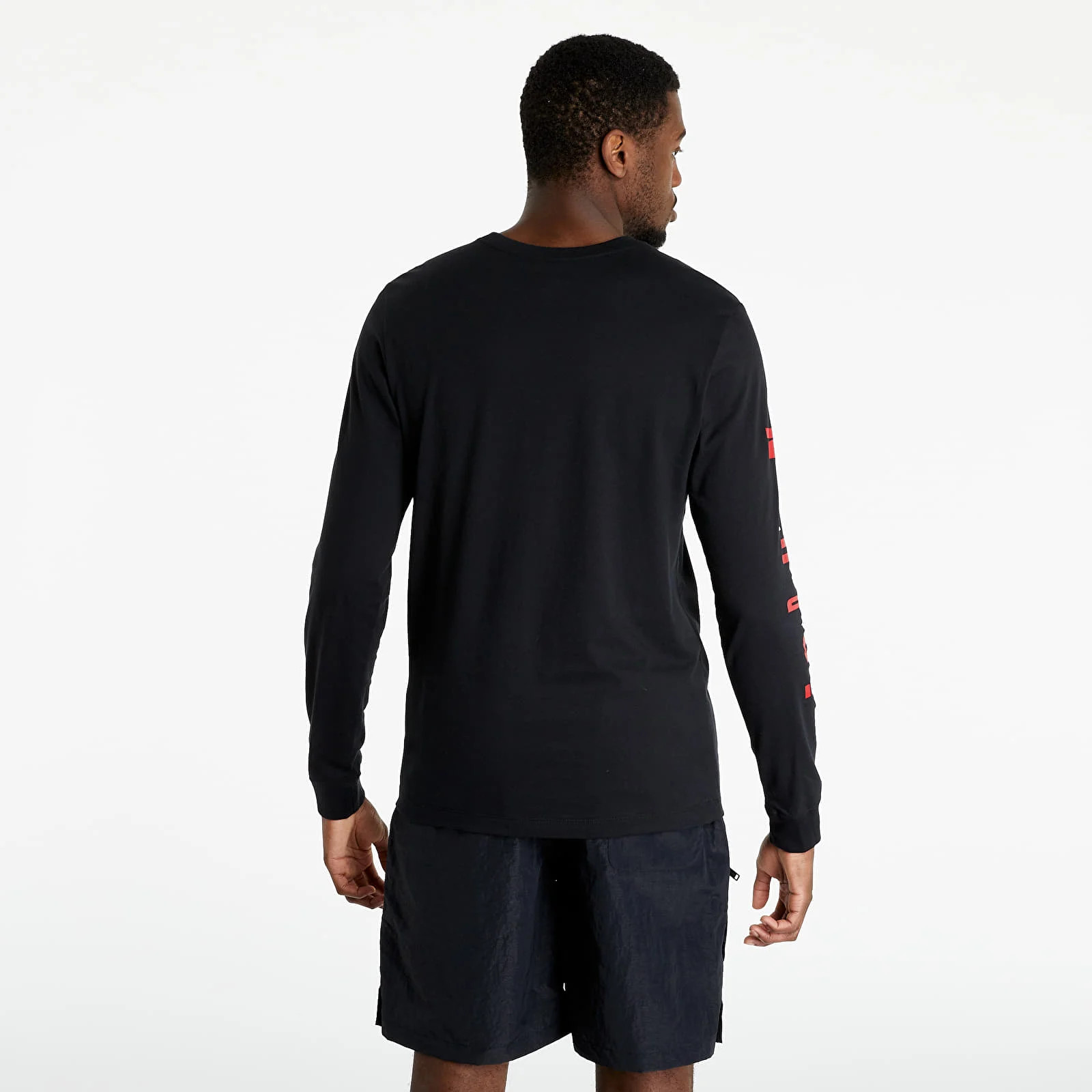 Футболка Nike M J AJ6 GFX LS CREW DD5231-010